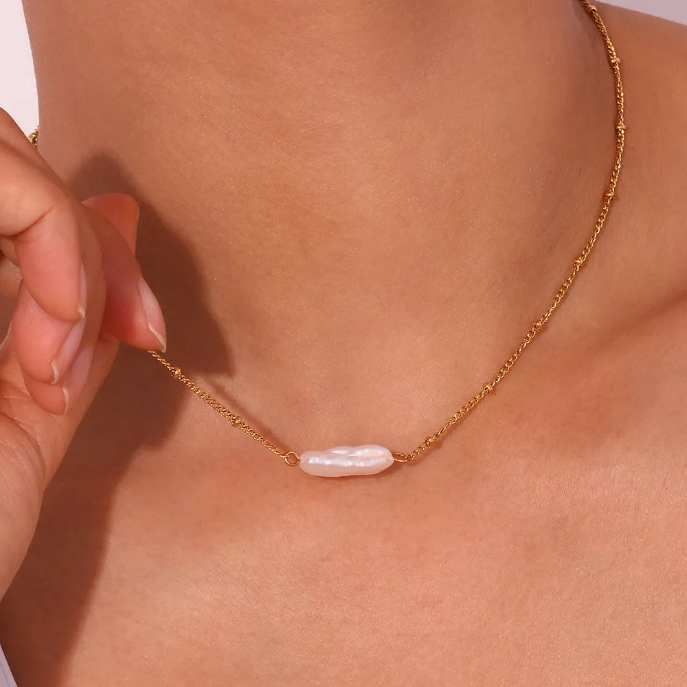 Pearl Vintage Necklace